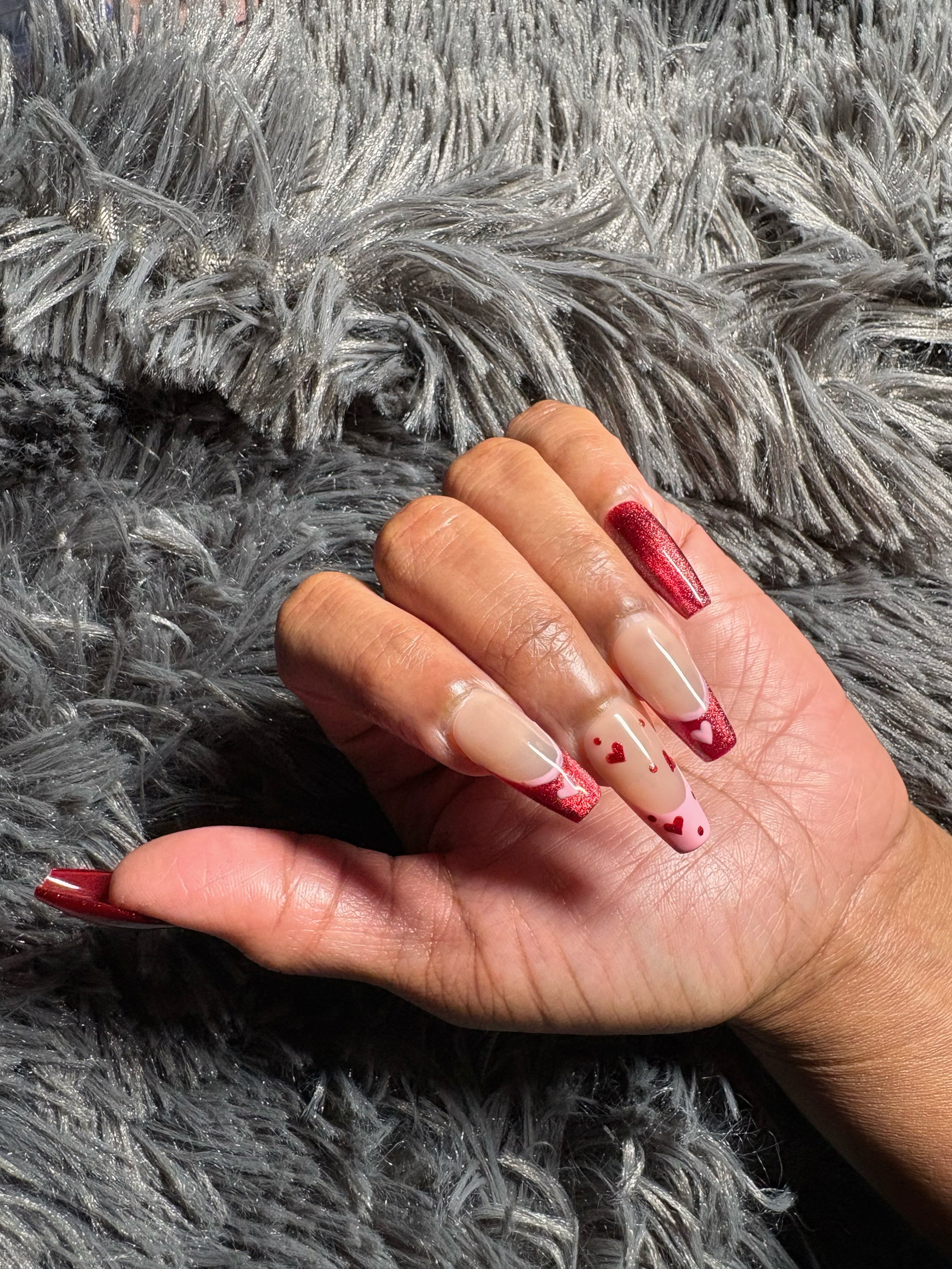 Mini Hearts Medium Coffin Press On Set