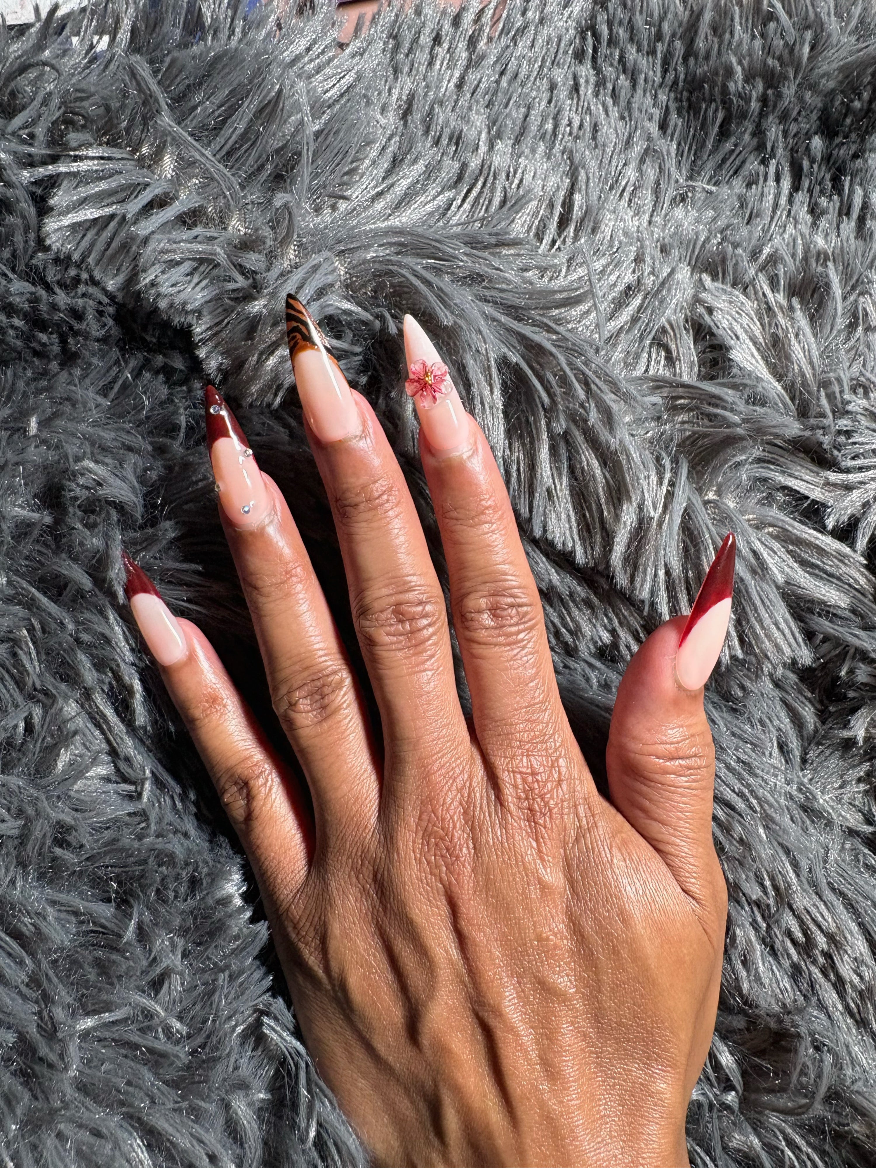 Date Night Long Stiletto Press On Set