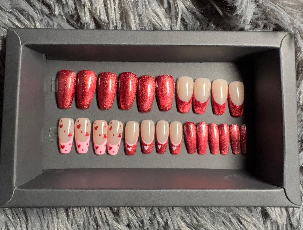 Mini Hearts Medium Coffin Press On Set