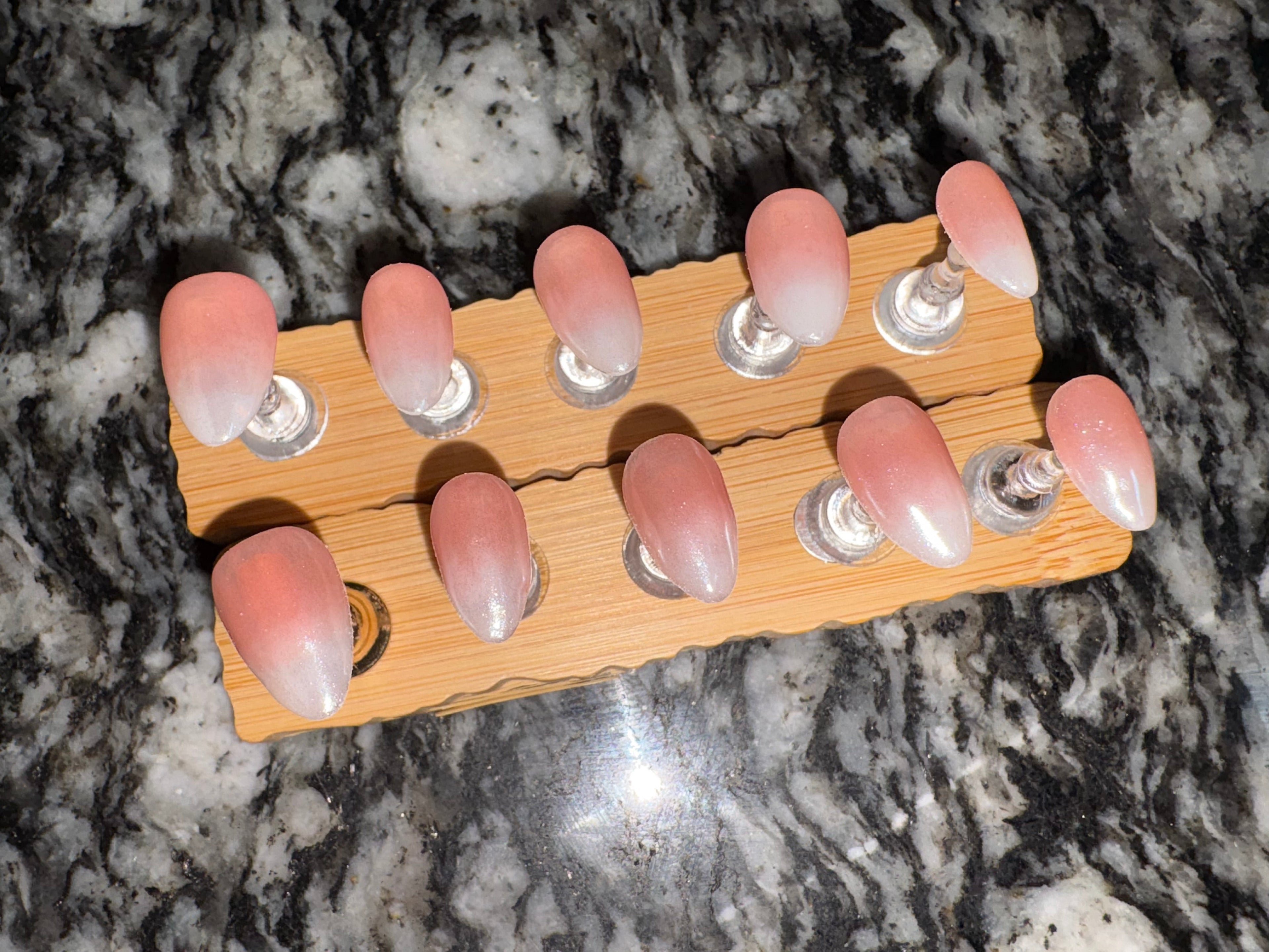 Short Almond Ombré Chrome Set