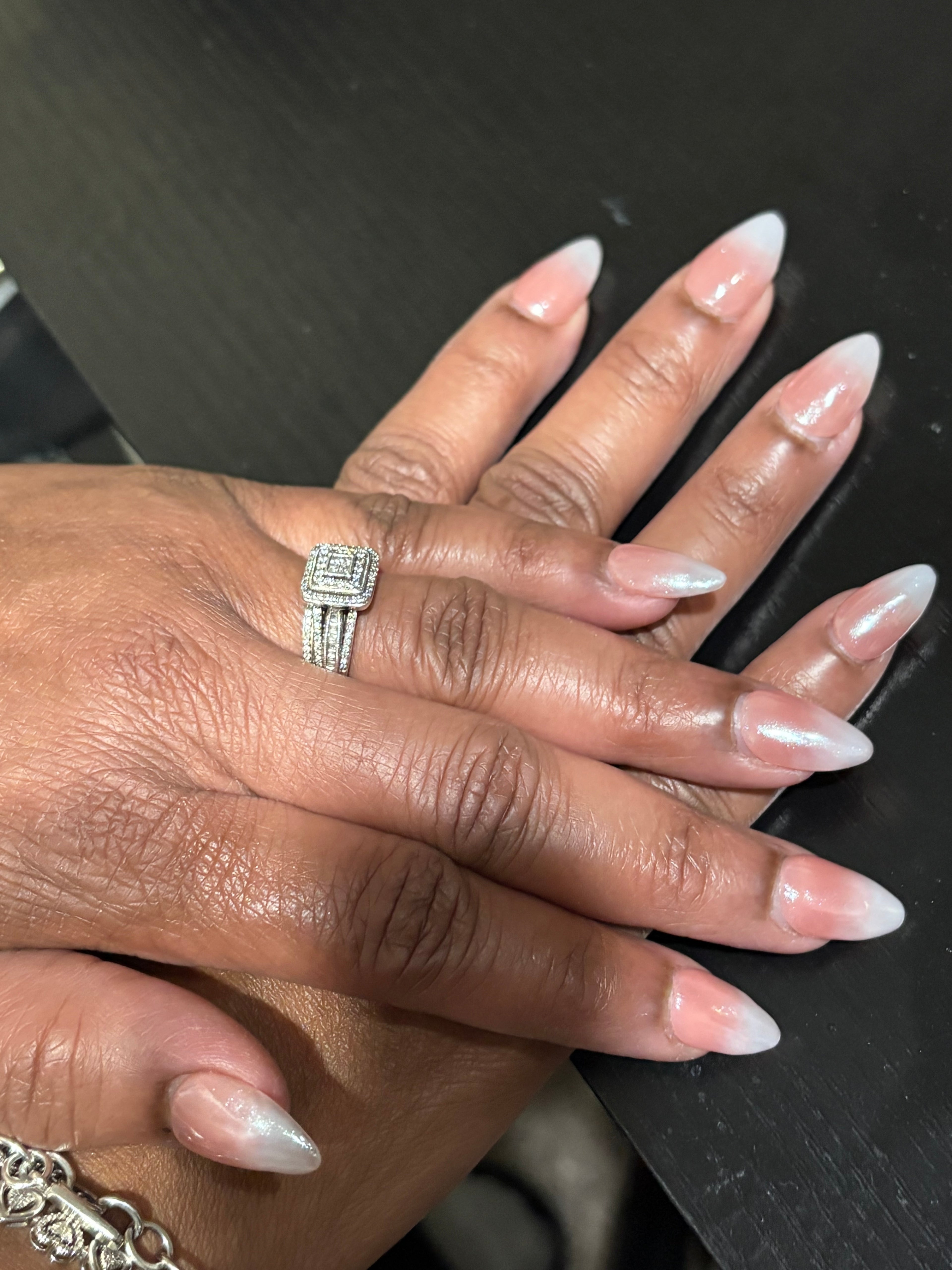 Short Almond Ombré Chrome Set