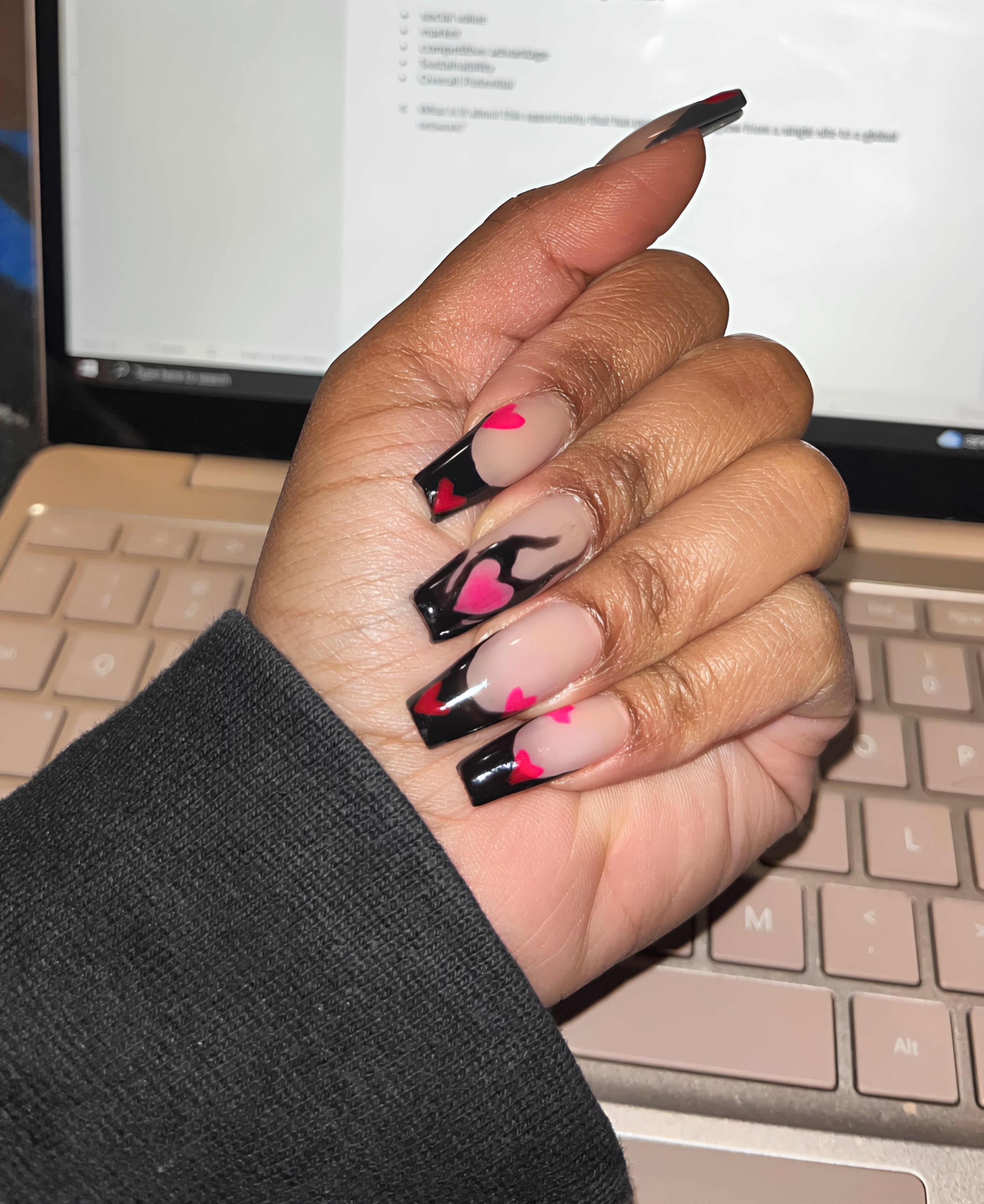 Medium Custom Press-on Nail Set